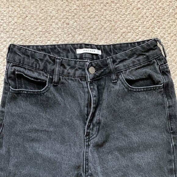 Black PacSun Mom Jeans - Picture 5 of 8